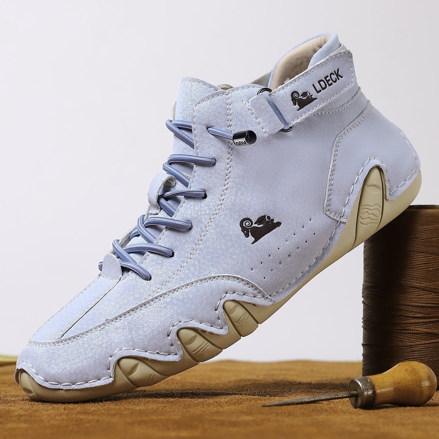 ZoliLDeck - Waterproof and breathable orthopedic shoes